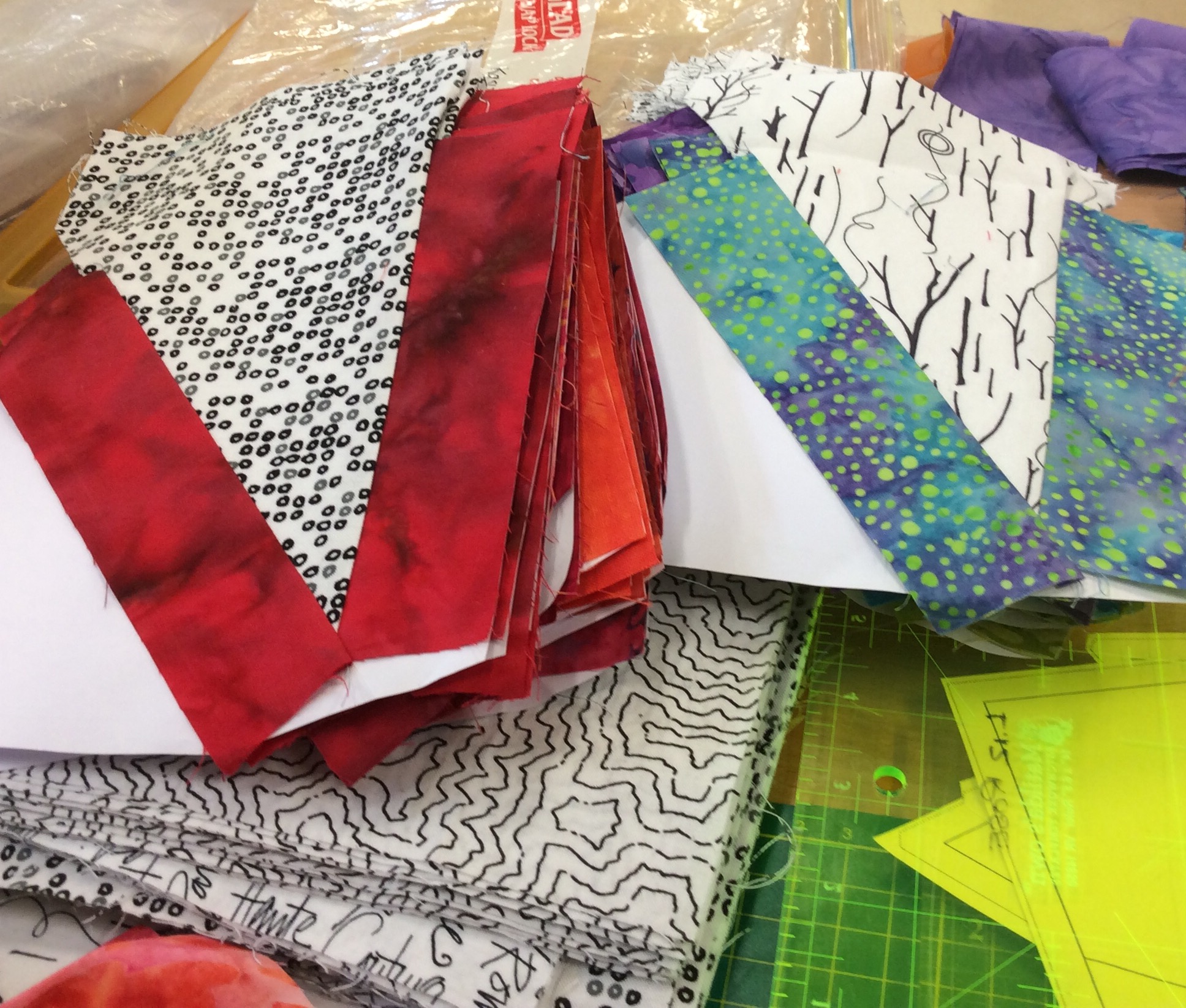 Liz is working on a quilt started in a Michelle Marvig class at AQC in 2016. Foundation pieced - lots to go.